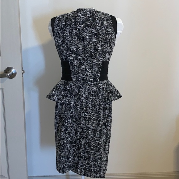 Bebe peplum waisted zippered front dress sz 2 - Picture 2 of 7